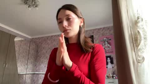 Snapshot of jolandabannon chatting on 05-20-26, 09:48 Sakura online show from 05-20-26, 09:48