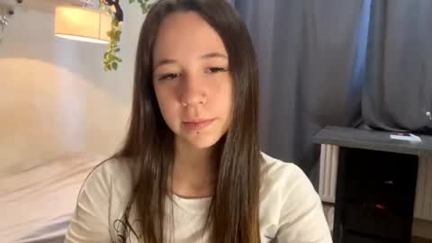 Snapshot of jolandamccammon chatting on 05-31-26, 05:37 I am Joline ntmuLets hit 10 Thumbs Up together online show from 05-31-26, 05:37