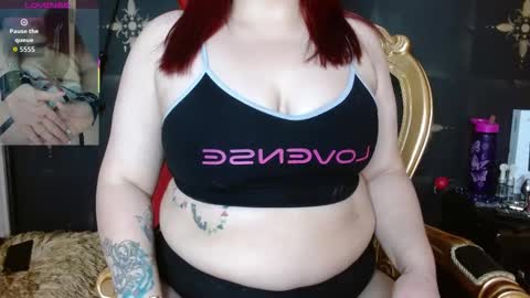 Snapshot of jolie_collette chatting on 01-06-26, 08:01 Jolie online show from 01-06-26, 08:01