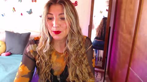 Jolie Mature online show from 01-02-25, 08:35