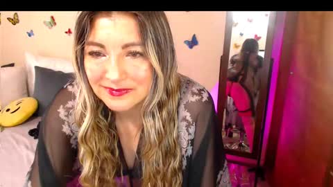 Jolie Mature online show from 09-19-25, 09:59