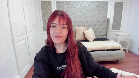 Snapshot of jolie_price chatting on 12-12-24, 03:10 Jolie price online show from 12-12-24, 03:10