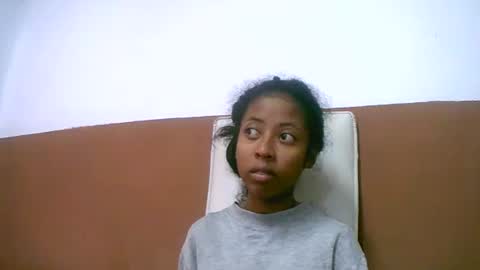 joliekah27 online show from 02-06-25, 03:48