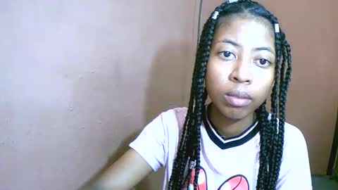 joliekah27 online show from 02-27-25, 04:41