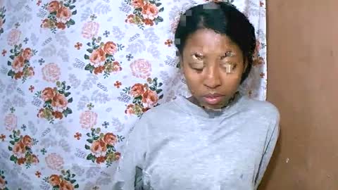 joliekah27 online show from 03-08-25, 04:39