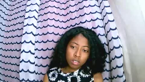 joliekah27 online show from 09-09-25, 07:57