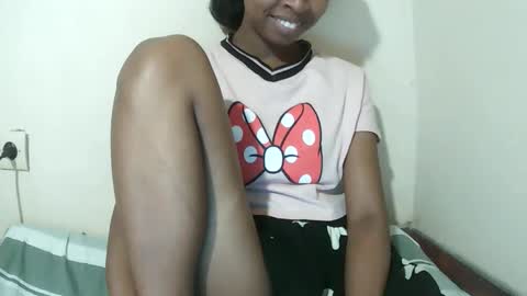 joliekah27 online show from 03-17-26, 07:39