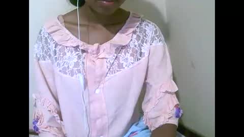 joliekah27 online show from 04-17-26, 06:55