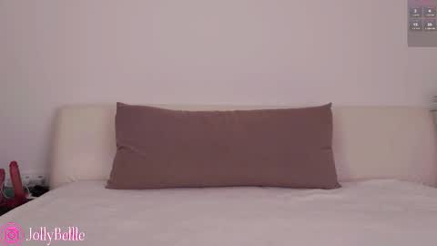 Snapshot of jollly_belle chatting on 09-11-25, 01:06 Belle online show from 09-11-25, 01:06