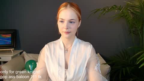 Snapshot of jolly_bean chatting on 01-17-25, 04:49 Polly  online show from 01-17-25, 04:49