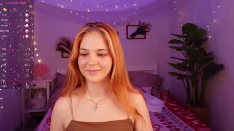 Snapshot of jolly_bean chatting on 01-30-25, 05:30 Polly  online show from 01-30-25, 05:30
