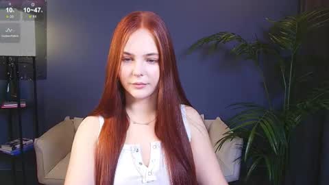 Snapshot of jolly_bean chatting on 10-05-25, 02:54 Polly  online show from 10-05-25, 02:54