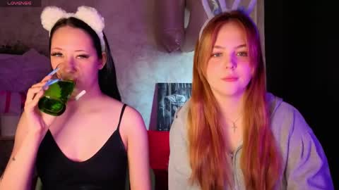 Polly  online show from 04-19-26, 08:57