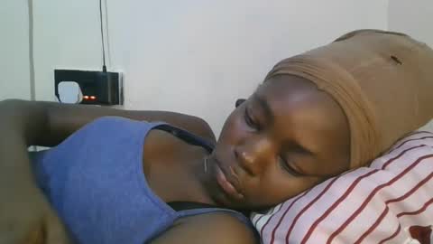 jollynabeb online show from 10-15-25, 12:33