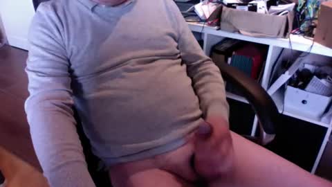 jomaster1970 online show from 10-22-25, 07:52