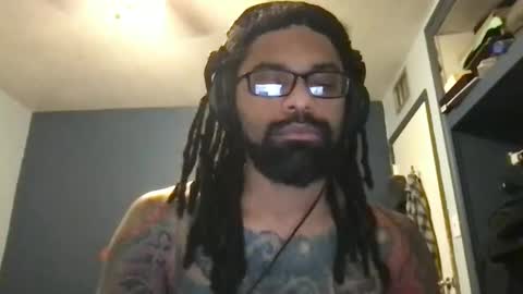 Snapshot of jon2h6k chatting on 12-15-24, 12:49 jon2h6k online show from 12-15-24, 12:49