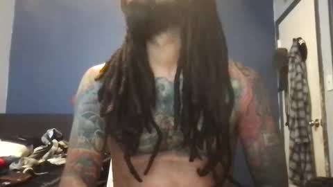 Snapshot of jon2h6k chatting on 12-04-25, 01:48 jon2h6k online show from 12-04-25, 01:48