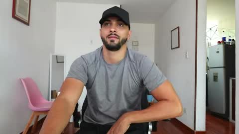 Jon online show from 04-10-26, 04:44
