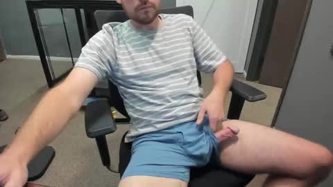 Snapshot of jonadams94 chatting on 02-14-26, 06:32 Adam online show from 02-14-26, 06:32