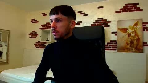 Snapshot of jonahshaw chatting on 10-03-25, 05:15 JonahShaw online show from 10-03-25, 05:15