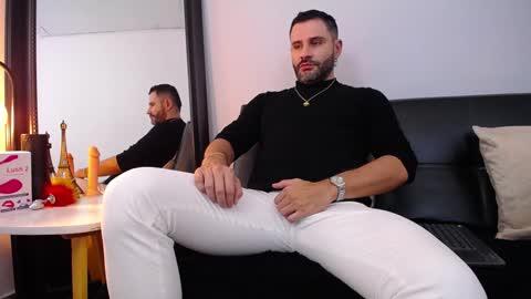 Snapshot of jonas_beard1 chatting on 01-14-25, 10:34 JONAS BEARD online show from 01-14-25, 10:34