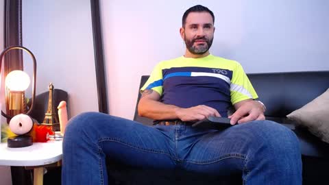 Snapshot of jonas_beard1 chatting on 01-29-25, 07:53 JONAS BEARD online show from 01-29-25, 07:53