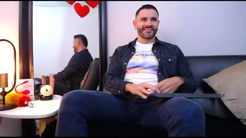 Snapshot of jonas_beard1 chatting on 02-11-25, 06:55 JONAS BEARD online show from 02-11-25, 06:55