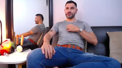 Snapshot of jonas_beard1 chatting on 03-10-25, 09:51 JONAS BEARD online show from 03-10-25, 09:51