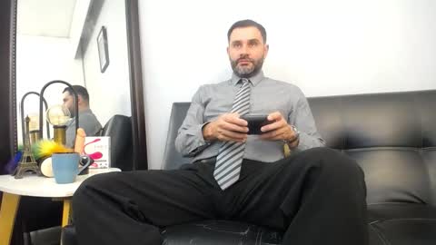 Snapshot of jonas_beard1 chatting on 09-09-25, 03:11 JONAS BEARD online show from 09-09-25, 03:11