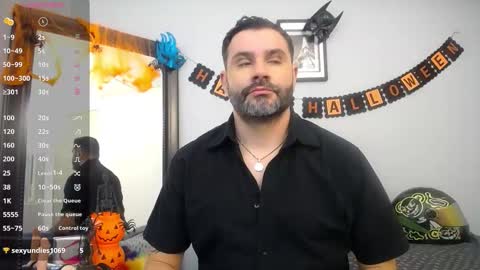 Snapshot of jonas_beard1 chatting on 10-10-25, 04:06 JONAS BEARD online show from 10-10-25, 04:06