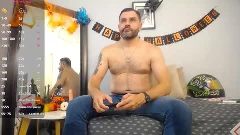 Snapshot of jonas_beard1 chatting on 10-17-25, 03:14 JONAS BEARD online show from 10-17-25, 03:14