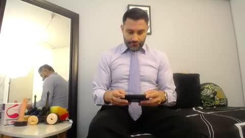 Snapshot of jonas_beard1 chatting on 11-25-25, 03:23 JONAS BEARD online show from 11-25-25, 03:23