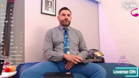 Snapshot of jonas_beard1 chatting on 06-23-26, 04:05 JONAS BEARD online show from 06-23-26, 04:05