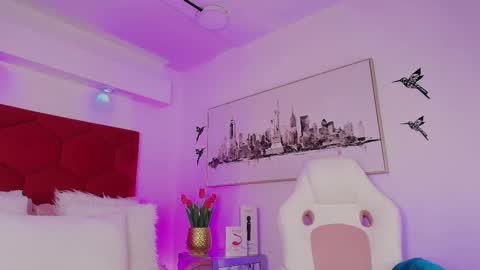 Jonas  online show from 11-17-25, 01:17