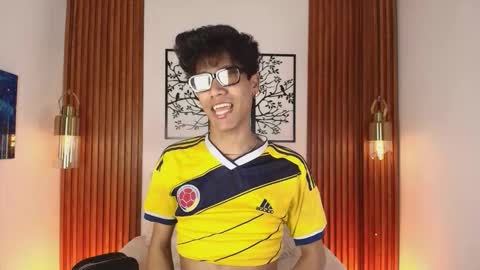 Jonas  online show from 02-24-26, 03:59