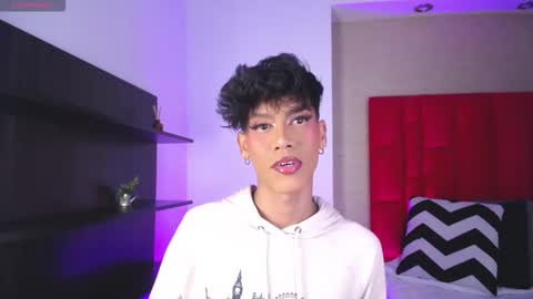 Jonas  online show from 03-22-26, 06:06