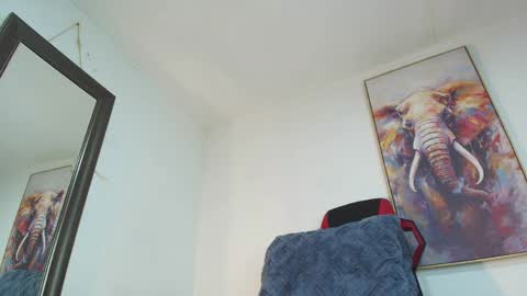 Jonas online show from 04-01-26, 01:06