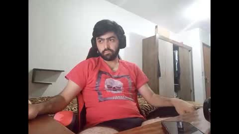 Snapshot of jonasf2525 chatting on 11-19-25, 07:30 jonasf2525 online show from 11-19-25, 07:30