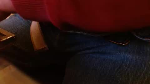 joncpics online show from 11-22-25, 02:10