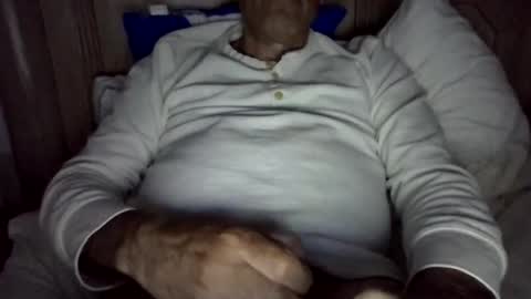 Snapshot of jonlovespussy6969 chatting on 05-24-26, 12:59 John loves pussy online show from 05-24-26, 12:59