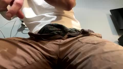 Snapshot of jonnkata chatting on 12-15-25, 04:50 Jonnkata online show from 12-15-25, 04:50