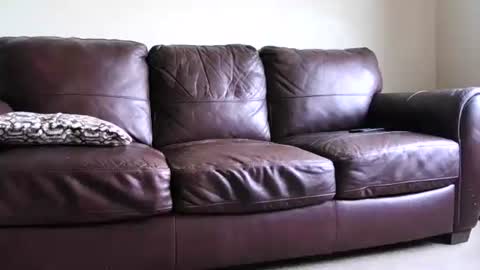 Snapshot of jonny4u_xxx chatting on 05-12-26, 10:40 John online show from 05-12-26, 10:40