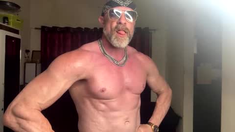 Jonny Cockfill online show from 10-24-25, 09:33