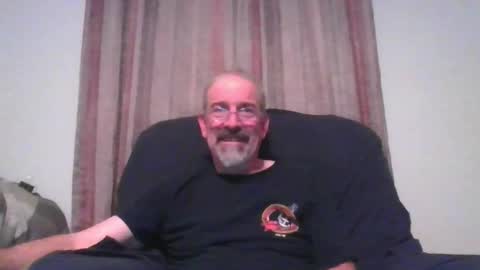 Snapshot of jony_five chatting on 01-10-25, 05:05 Jon online show from 01-10-25, 05:05
