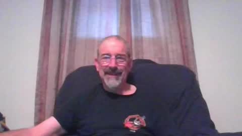 Snapshot of jony_five chatting on 01-11-25, 02:36 Jon online show from 01-11-25, 02:36
