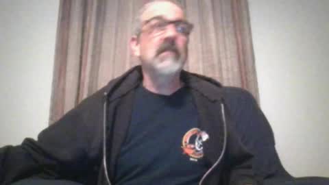 Snapshot of jony_five chatting on 01-19-25, 04:22 Jon online show from 01-19-25, 04:22