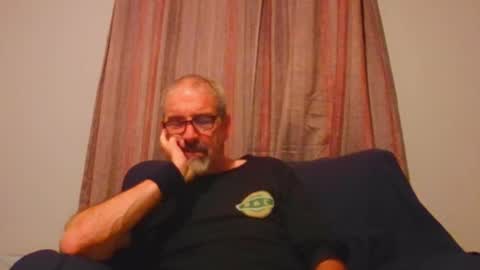 Snapshot of jony_five chatting on 09-29-25, 02:16 Jon online show from 09-29-25, 02:16
