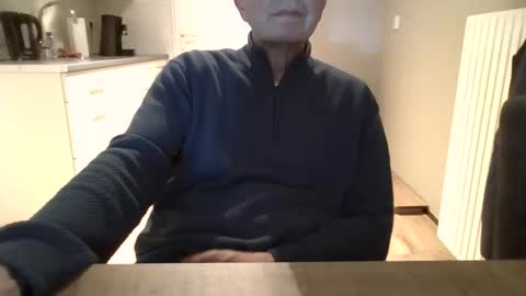 Snapshot of jop55 chatting on 04-11-26, 12:20 Jop55 online show from 04-11-26, 12:20