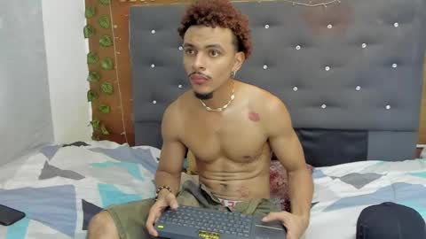 Snapshot of jordan_love7 chatting on 01-10-25, 03:48 jordan online show from 01-10-25, 03:48