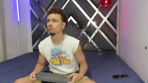 Snapshot of jordan_love7 chatting on 01-15-25, 12:47 jordan online show from 01-15-25, 12:47